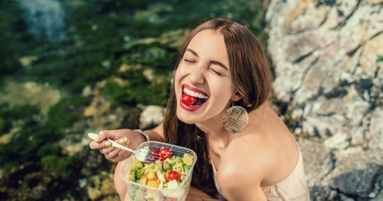 دلع جسمك.. وحارب الاكتئاب بعين الجمل والسمك