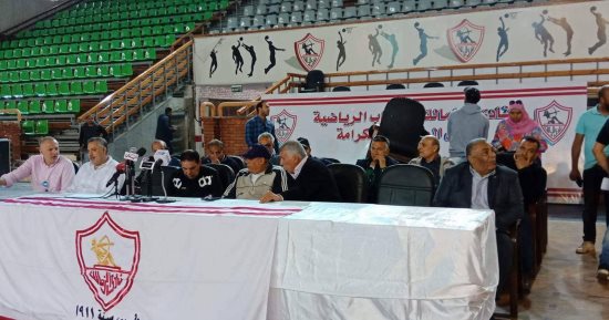 الأجهزة الفنية بالزمالك تصدر بياناً بشأن أزمة النادى (صور)