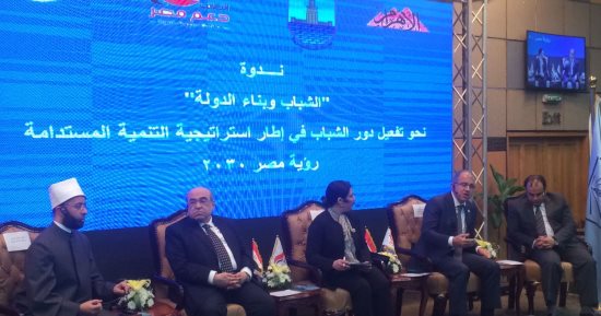 مصطفى الفقى: الرئيس يدرك قوة الشباب ويمضى فى طريق الإصلاح مثل القطار