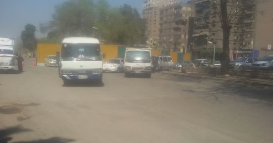 تعزيز الخدمات المرورية بمحور عرابى بالمهندسين ﻹرشاد السائقين للطرق البديلة 