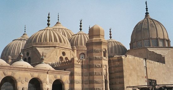 الآثار تبدأ فى خطة عاجلة لإنقاذ مقابر العائلة الملكية بالإمام الشافعى
