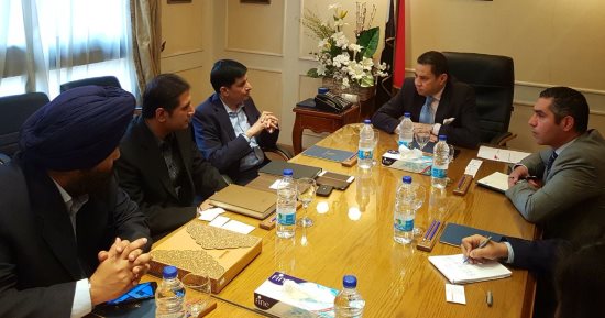 وزير قطاع الأعمال يبحث فرص الشراكة مع "ماهيندرا" الهندية فى مجال السيارات 
