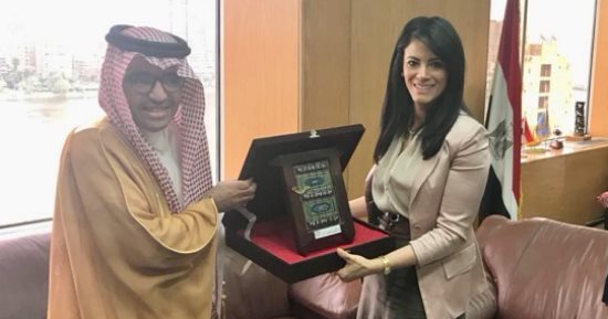 رانيا المشاط تستقبل رئيس منظمة السياحة العربية لبحث سبل التعاون المشترك