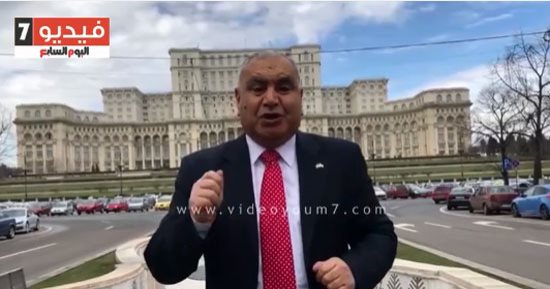 فيديو.. قارئ من رومانيا يدعو للتصويت: جنودنا بالميدان ونحن باللجان