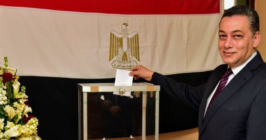 سفير مصر بالرباط يتوقع تزايد أعداد المصوتين بانتخابات الرئاسة أيام العطلات