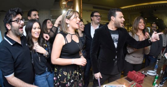 بالصور.. رامى صبرى يحتفل بعيد ميلاده الأربعين بحضور نجوم الفن