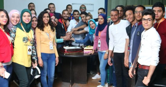 انطلاق أسرة "وان تيم" بجامعة حلوان لتبنى المواهب الشابة ومشروعاتهم 