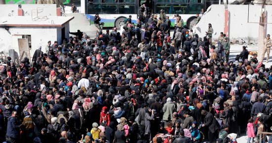 سانا: أكثر من 30 ألف شخص غادروا جنوب الغوطة الشرقية