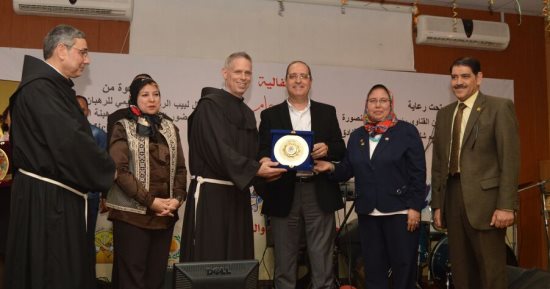 احتفالية بجامعة المنصورة بمناسبة مرور 800 عام على حضور الفرنسيسكان مصر 