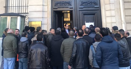 قنصل مصر العام بباريس: المشاركة بالانتخابات مشرفة وغدا الإقبال سيرتفع كثيرا