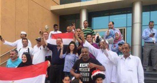 المصريون بقطر يحتشدون أمام صناديق الاقتراع ويجهضون مؤامرات تنظيم الحمدين