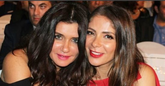 منى زكى وغادة عادل صاحبتا الإطلالة البسيطة بمهرجان الأقصر