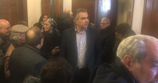 صور.. طوابير الناخبين أمام سفارة مصر فى كندا