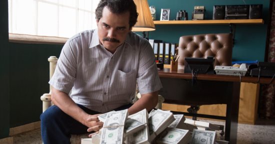 نتفليكس تحول Narcos للعبة وإسكوبارو قاتل مأجور