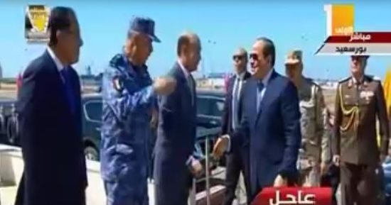 السيسي يصل ميناء شرق بورسعيد لتفقد عدد من المشروعات التنموية