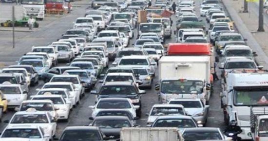 "المرور" تتصدى للفوضى وتحرر 421 مخالفة متنوعة بـ 6 أكتوبر