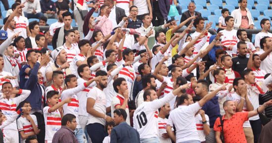 صور.. استبعاد توفيق ودونجا من قائمة الزمالك أمام ديتشا.. والجمهور يهتف للأبيض