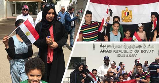 أبناء مصر فى الإمارات يسطرون ملحمة وطنية.. إقبال كثيف للتصويت بالسفارة المصرية فى أبوظبى.. والإعلام الإماراتى: معدلات الإقبال تعكس حب المصريين لوطنهم وحرصهم على إكمال مسيرة التنمية التى بدأها السيسى