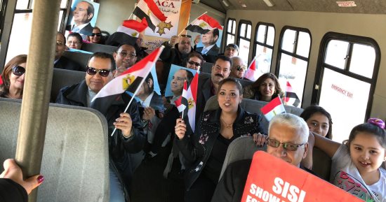 صور.. الجالية المصرية بنيويورك تتحرك فى أتوبيسات للإدلاء بأصواتهم