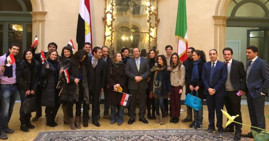 فيديو.. السفير هشام بدر: إيطاليون يشاركون المصريين فرحة الانتخابات بمقر السفارة