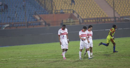 شاهد.. علامات الحزن على وجوه لاعبى الزمالك بعد الخروج من الكونفدرالية 