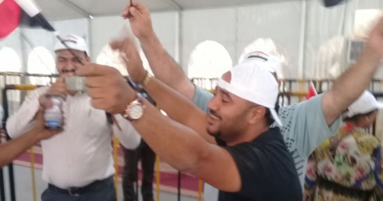 قارئ يشارك بصور لفرحة المصريين بالكويت أثناء التصويت بانتخابات الرئاسة