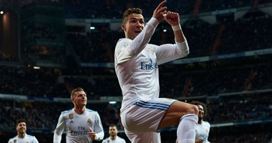 فيديو.. رونالدو يلاحق محمد صلاح فى صراع الحذاء الذهبى.. الدون يسجل السوبر هاتريك الـ50 فى مسيرته.. ريال مدريد ينتقم من جيرونا بسداسية.. والملكى يخشى الممر الشرفى أمام برشلونة بعد سقوط أتلتيكو أمام فياريال