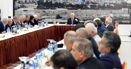 الرئيس الفلسطينى يصف السفير الأمريكى فى إسرائيل بـ"ابن الكلب" (صور)