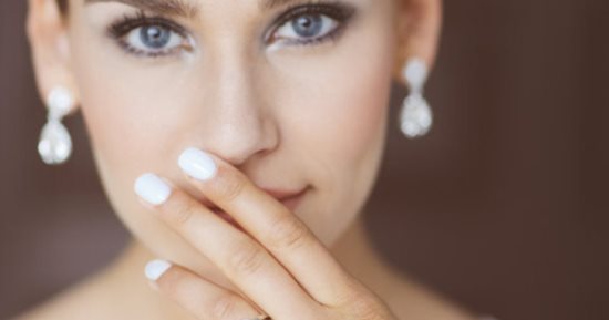 خليكى مختلفة.. 5 اقتراحات لطلاء الأظافر ليلة الزفاف
