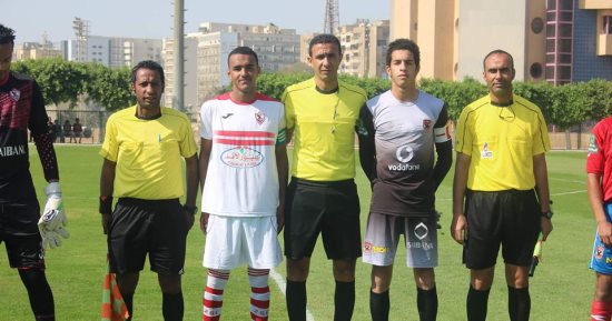 صور.. زمالك 2000 يتعادل سلبيًا مع الأهلى فى قمة دورى القطاعات 