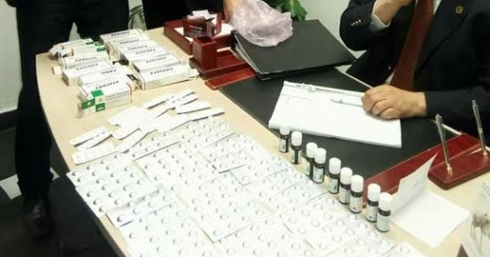 تجديد حبس عاطل بتهمة حيازة 15 ألف قرص مخدر في الشرابية