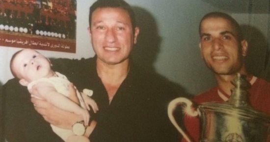 شاهد.. بيبو يحمل ابنة "الصخرة" وائل جمعة