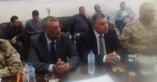 رئيس مدينة الأثاث يلتقى محافظ دمياط لإفتتاح المرحلة الأولى قريبا