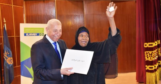 صور.. أمهات أسوان المثاليات يروين قصص كفاحهن: سنكون أول مشاركين بالانتخابات