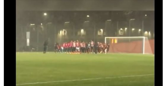 فيديو.. ظهور قميص منتخب مصر الجديد.. وميدو يعلق: التصميم سيئ جدا