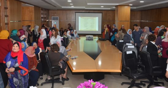 هيئة المجتمعات العمرانية تنظم احتفالية لتكريم العاملات احتفالا بعيد الأم