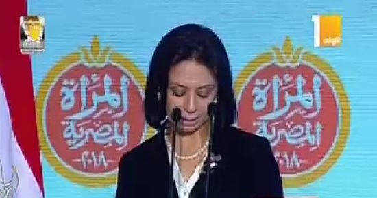 رئيس "قومى المرأة" للسيسي: "لكم مكانة عظيمة فى قلب كل مصرية"