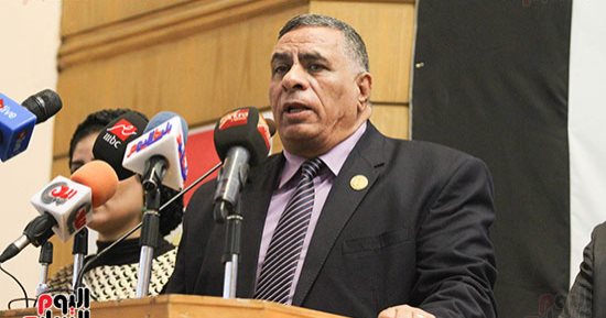اتحاد عمال مصر: سنبهر العالم بمشاركتنا فى انتخابات الرئاسة ونقول نعم للسيسي - صور