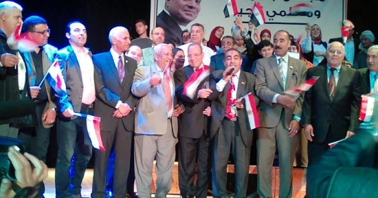 مجلس أمناء الجيزة يكرم أسر شهداء الجيش.. ويطالب بالمشاركة فى الانتخابات