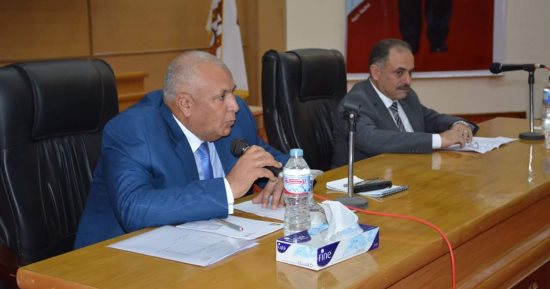 محافظ الوادي الجديد يلتقى أعضاء حملة شارك و يؤكد: تقديم التسهيلات للناخبين