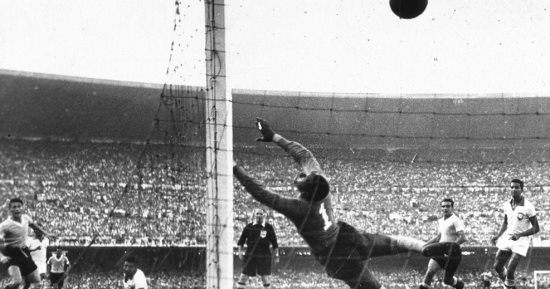 حكايات كأس العالم.. المباراة التى أصابت حارس البرازيل بعُقدة فى مونديال 1950