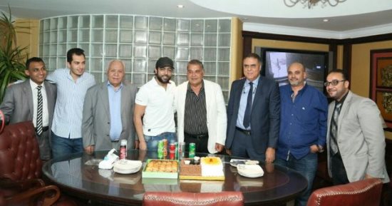 صور.. جلسة صلح تجمع تامر عاشور ومحسن جابر فى "مزيكا"  