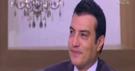 إيهاب توفيق يكشف: "أولادى بقالهم 3 سنين بيتعالجوا فى أمريكا" (فيديو)