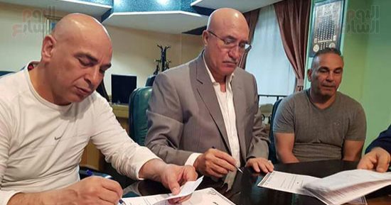 التوأم حسن يجددان للمصرى موسما رابعا على التوالى