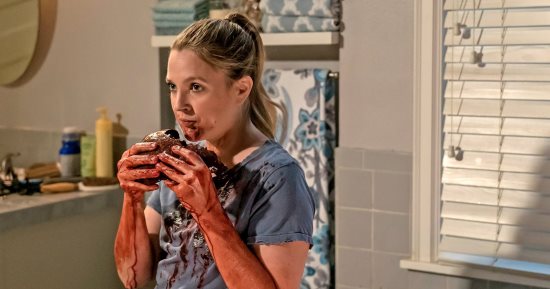 ترويج غير مسبوق من Netflix  للموسم الجديد Santa Clarita Diet 