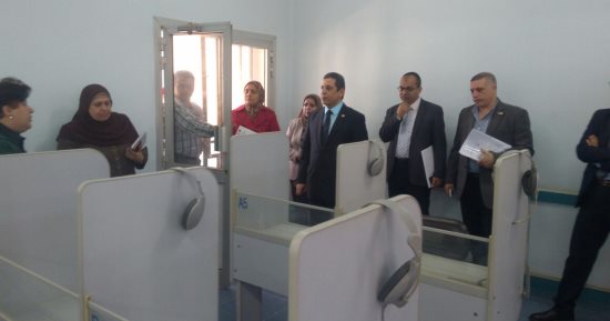 مدير الأكاديمية المهنية للمعلمين يبحث التعاون مع معهد تدريب الكوادر بالأميرية