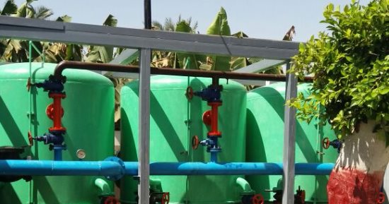 شركة مياه الأقصر تعلن تجديد ودهان مرشح مياة القبلى قامولا بالمجهودات الذاتية