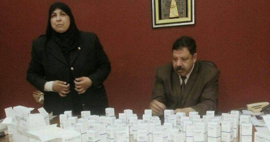 صور.. جمارك المطار تضبط محاولتى تهريب كمية من الأدوية والمستلزمات الطبية