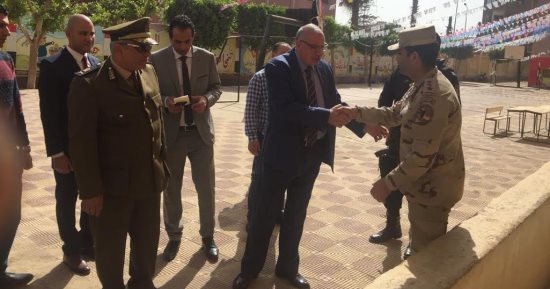 صور.. مدير أمن القليوبية يتفقد اللجان العامة للانتخابات الرئاسية