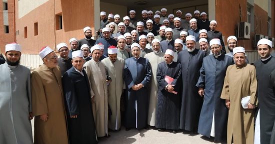 أمين مجمع البحوث الإسلامية للوعاظ بالقاهرة: مسئوليتنا حماية فكر الناس